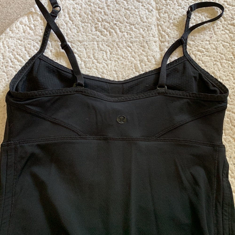 Lululemon tank bundle - Picture 3 of 7